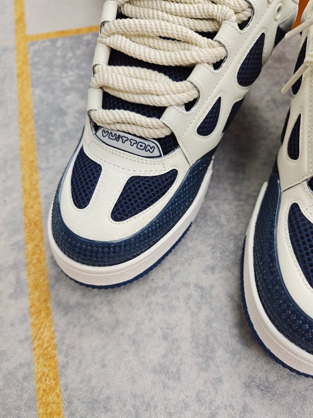 Louis Vuitton LV Skate Sneaker, Blue & White Low-Top Shoes - Picture 4 of 7